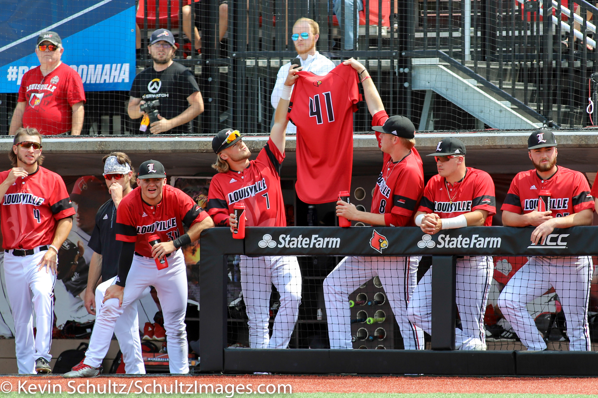 CBD Gallery: Louisville defeats Illinois State 4-3 to win Regional -  College Baseball Daily